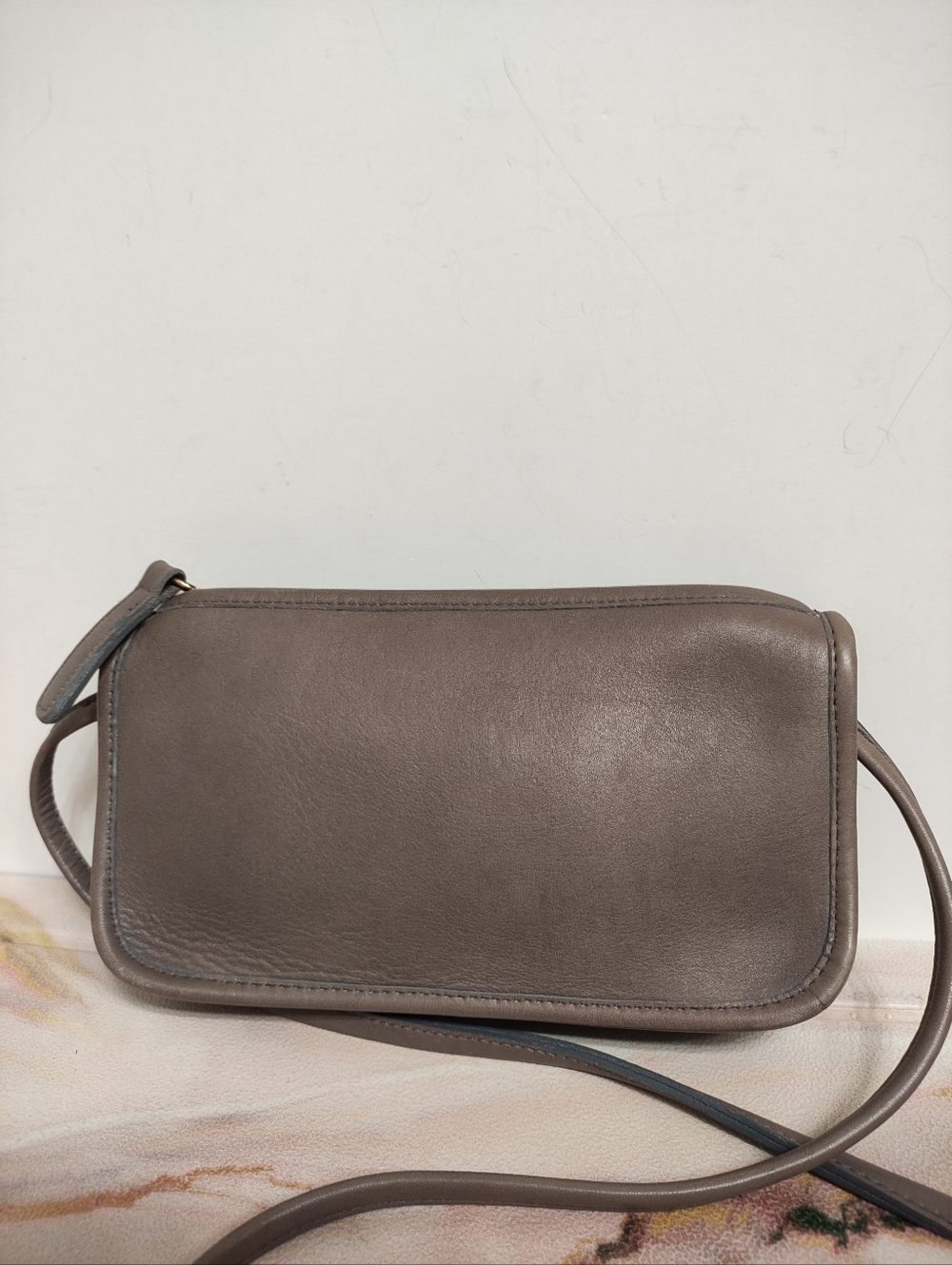 Vintage Coach 9655 Small Zippered Pouch Gray - Picture 3 of 13